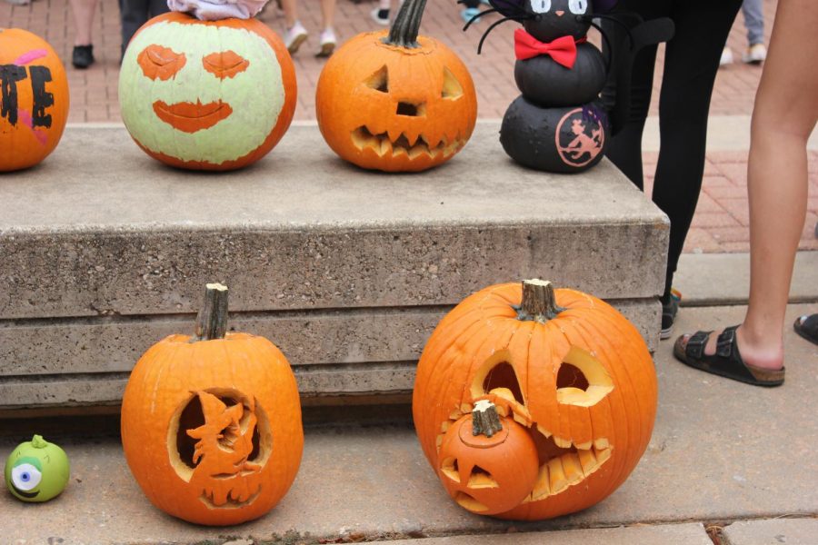 Among the festivities, teachers were invited to participate in a pumpkin carving contest. Some of the pumpkins were placed in the courtyard for viewing.