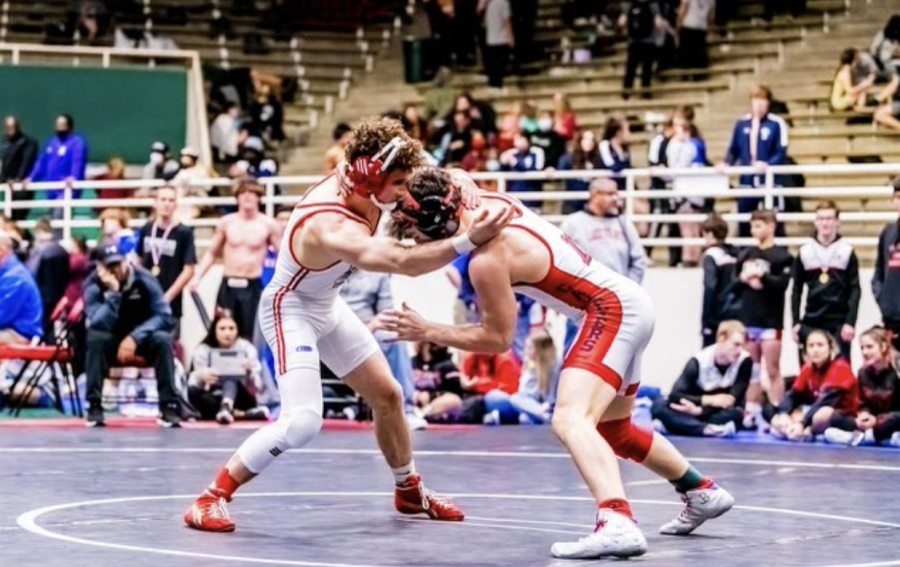 Taking place in the Berry Center in Cypress, Texas, on February 18 and 19, the Bowie wrestling team finished the tournament tied with Cedar Park Vista Ridge as the 12 ranked team with 30 team points. 