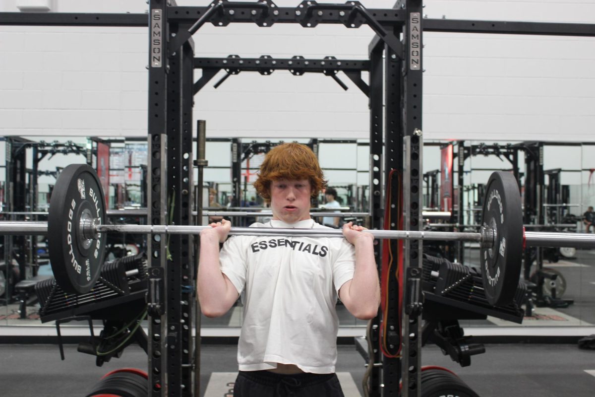 Powerlifting Club lifts up student athletes