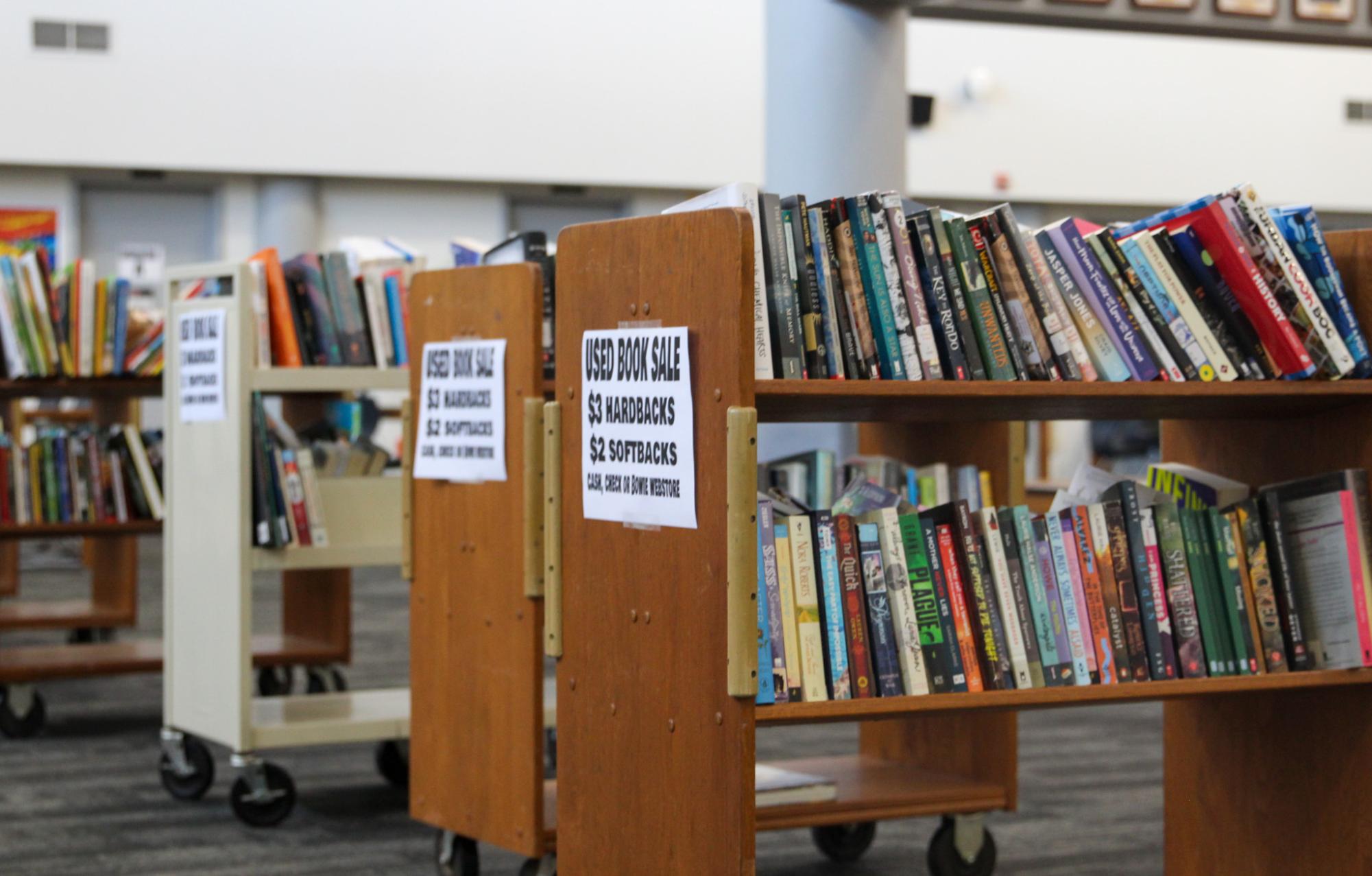 RESOURCEFUL READING: Books are set on display in the library to attract interested readers. The books were received through donations.